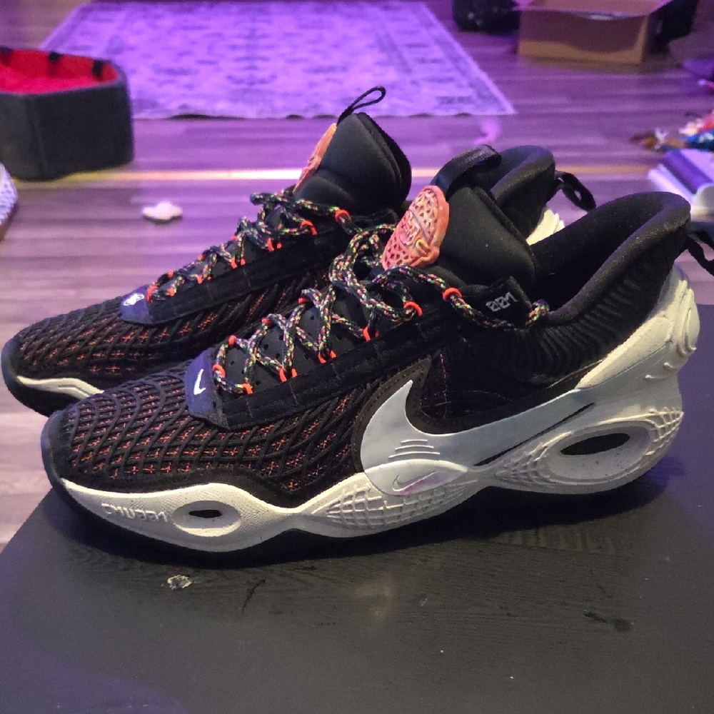 Nike "Cosmic Unity 2" Size 13
